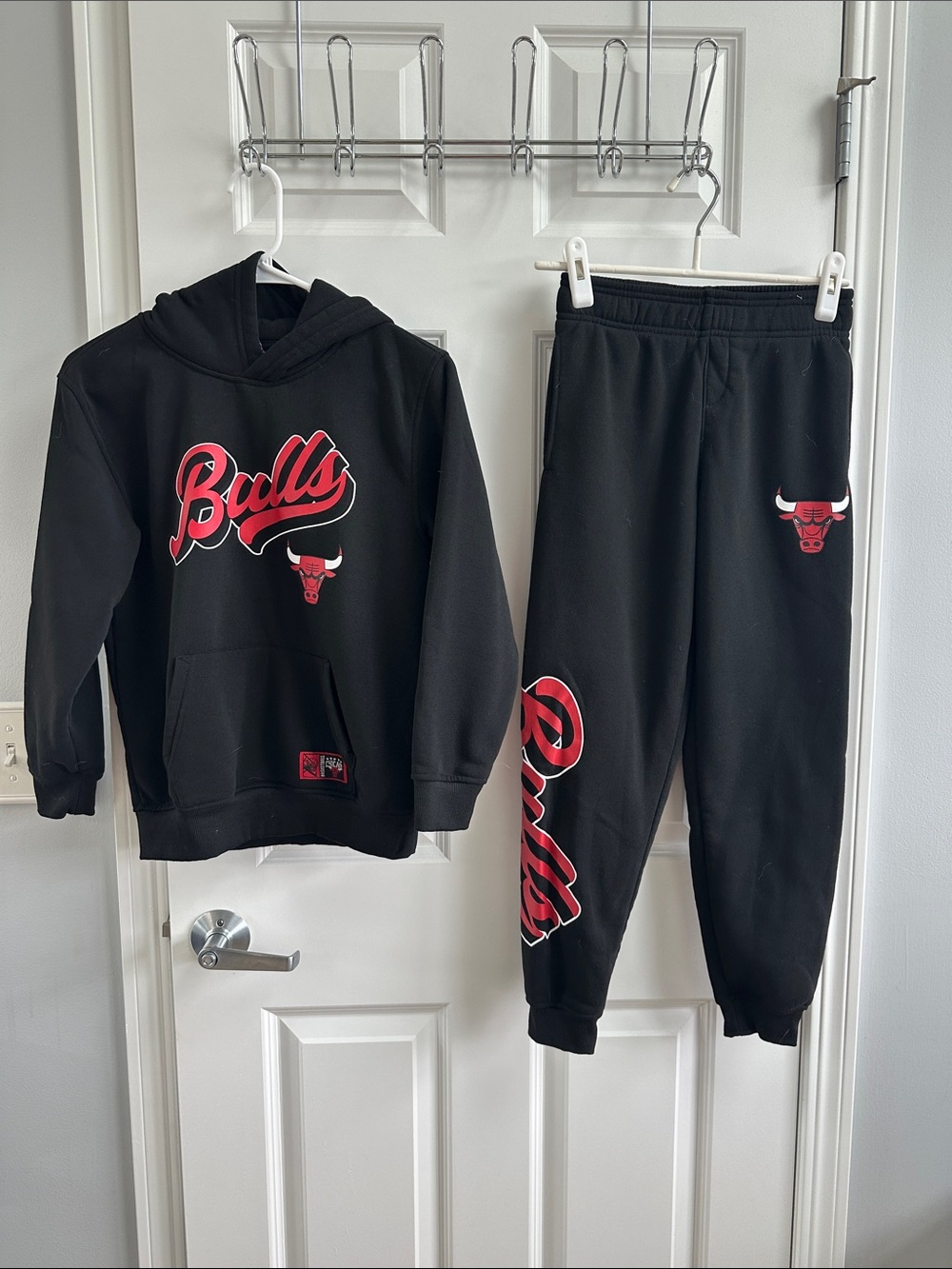 Chicago Bulls Kids Hoodie and Joggers Set